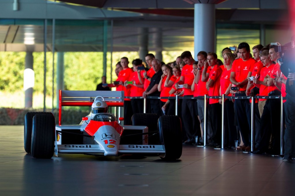 Video: McLaren saca sus clásicos para celebrar sus 50 años de vida