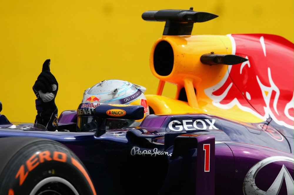 Infiniti te invita a diseñar el casco de Sebastian Vettel