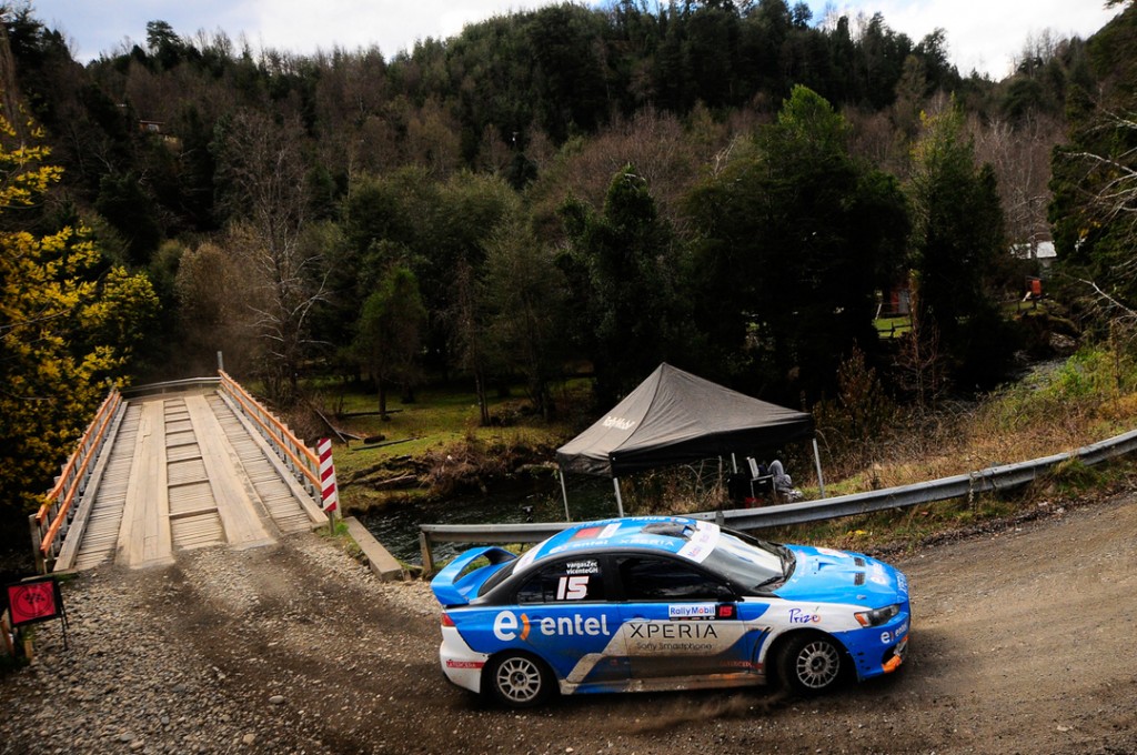Video: Impresionante salto de Vicente García Huidobro en el RallyMobil en Pucón