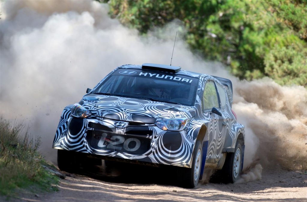 Siguen los entrenamientos de Hyundai con el i20 WRC, ahora en las alturas