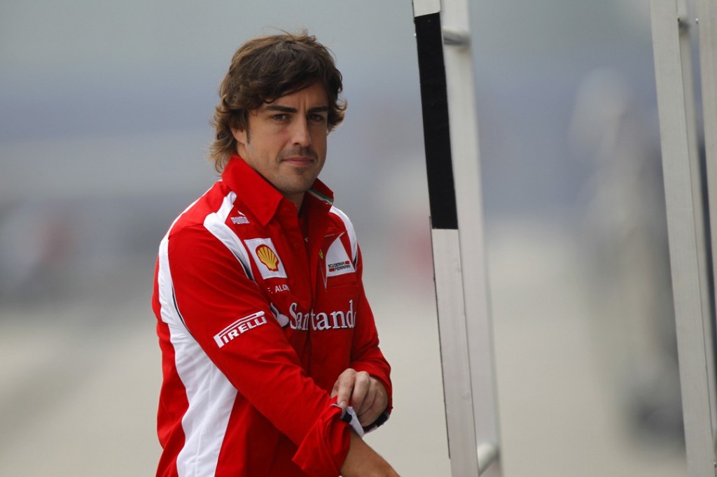 Según Fernando Alonso, Kimi Raikkonen no es más rápido que Felipe Massa