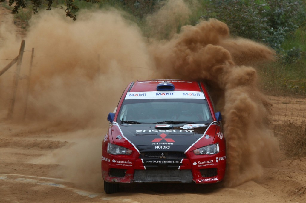 RallyMobil en Casablanca, la batalla por la R3 sigue abierta, hay campeones en el resto de las categorías