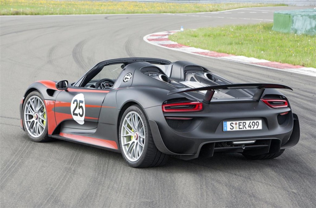 Michelin se pone con el calzado para el Porsche 918 Spyder