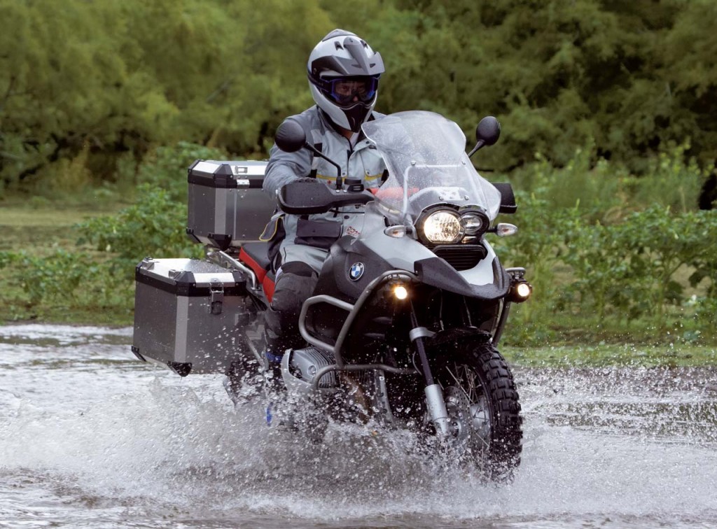 Racing5 Tips, elementos para tener en consideración a la hora de viajar a otro país en moto