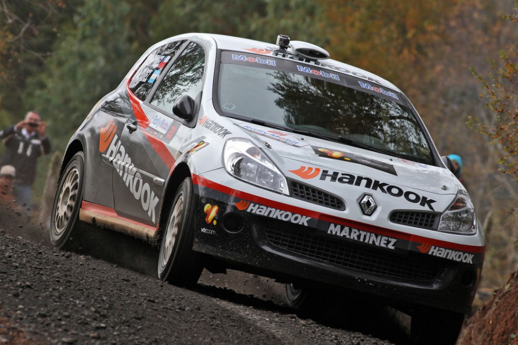 Tomás Etcheverry y Jorge Martínez sufren problemas en prácticas para el RallyMobil Motorshow, definición al rojo