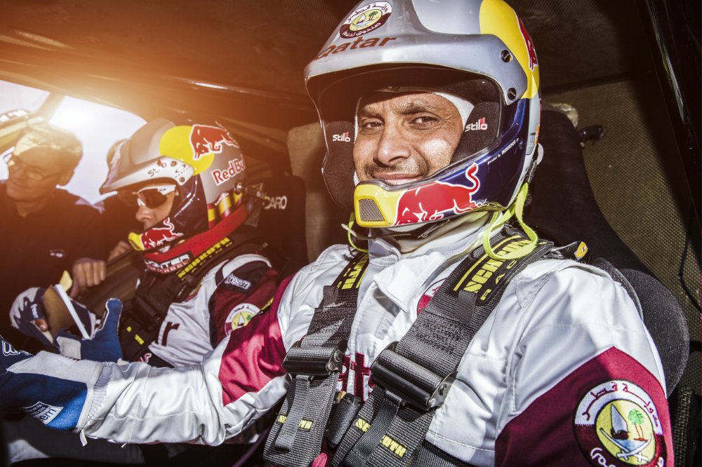 Nasser Al-Attiyah deja MINI y correrá para Toyota en el Dakar 2015