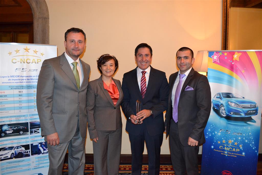 BYD Chile se lleva premios por su gestión en Latinoamérica
