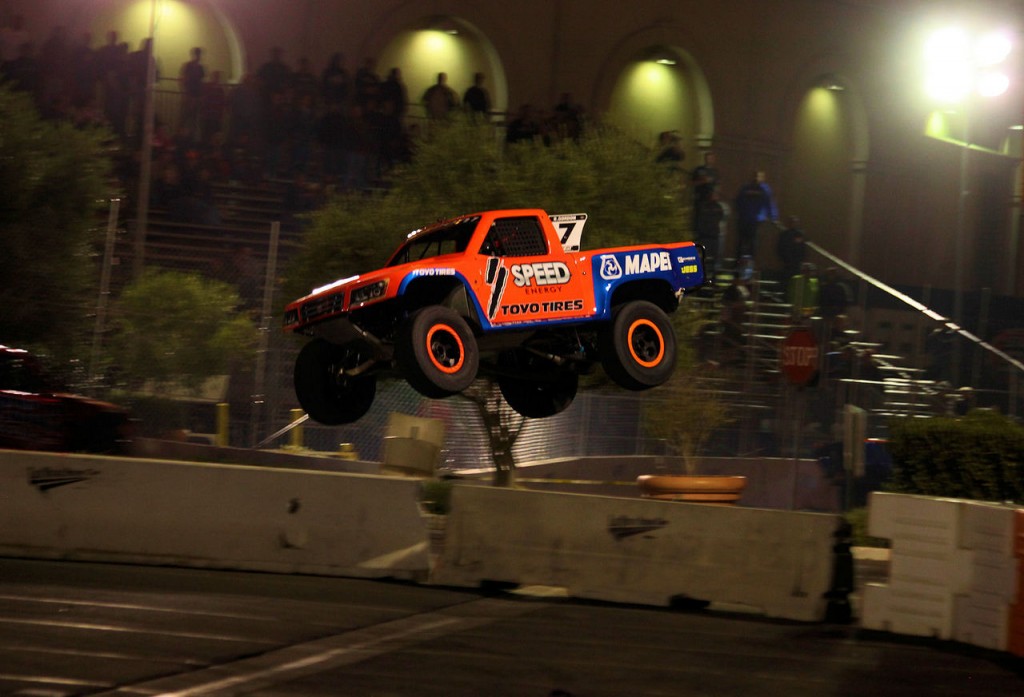 El nuevo auto de Robby Gordon para el Dakar 2014 será una Stadium Super Truck adaptada