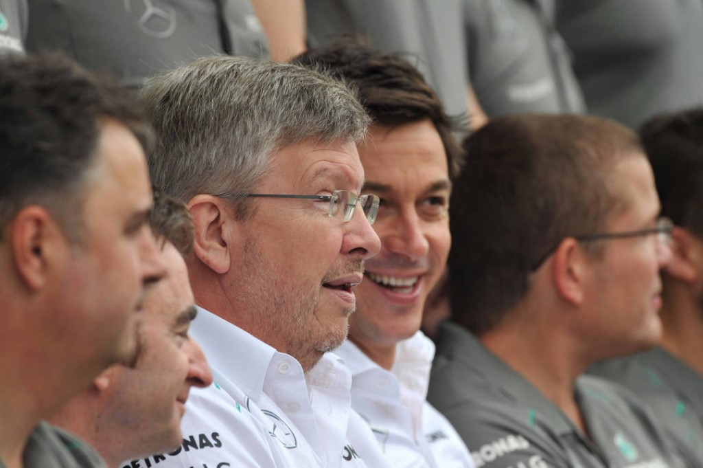 Ross Brawn deja Mercedes AMG F1 Team, incertidumbre acerca de su futuro
