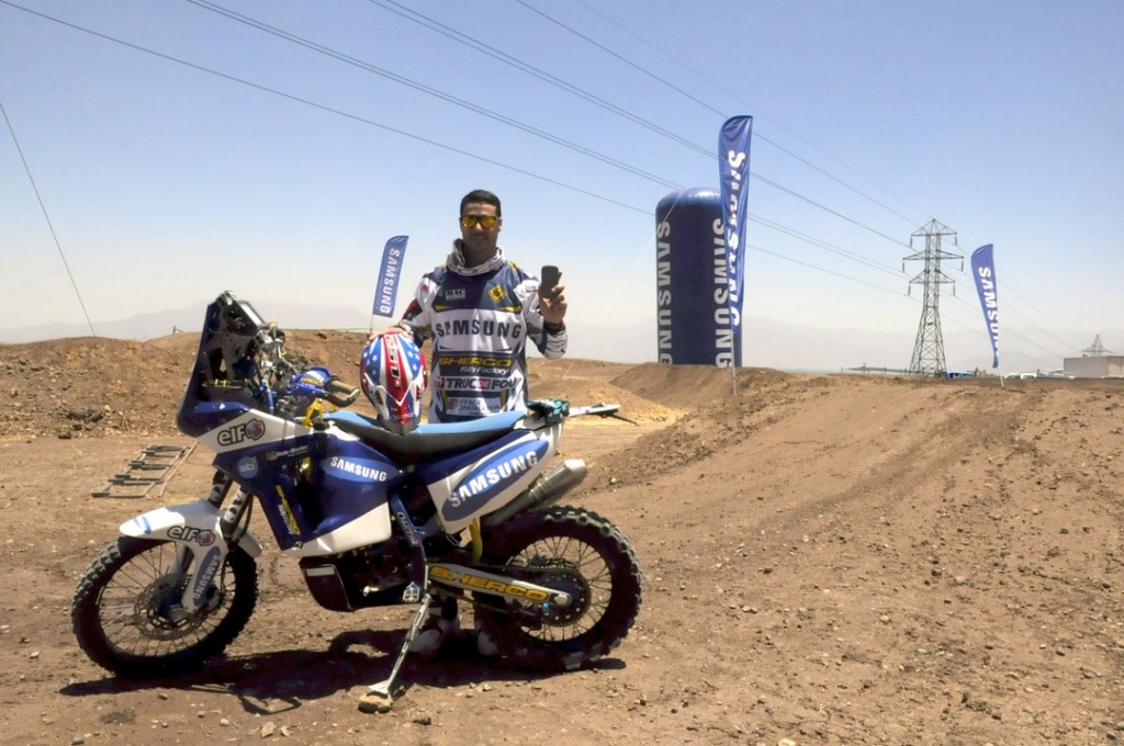 Joan Pedrero realizó clínica de motos junto al equipo Samsung Sherco en Santiago
