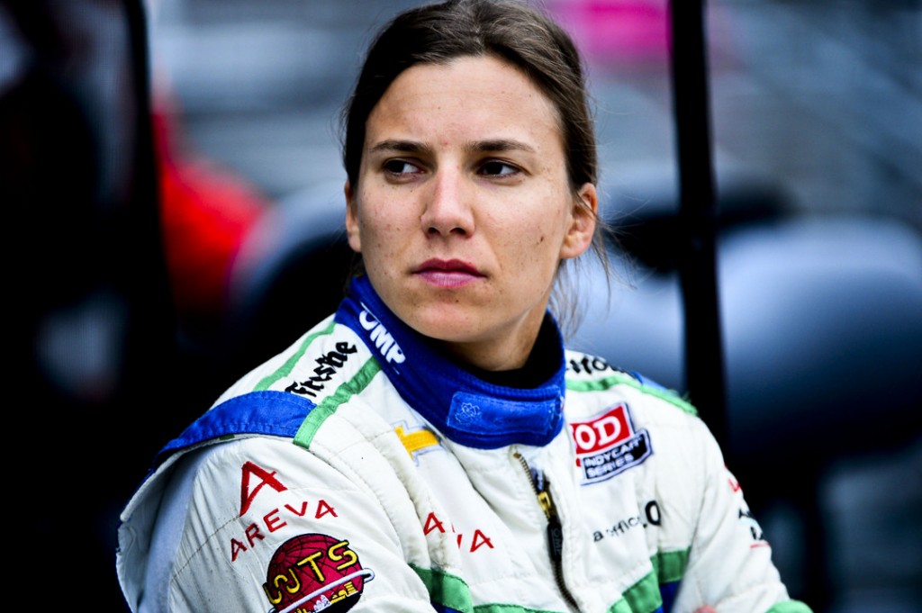 Se complica el camino de Simona de Silvestro a la Fórmula 1