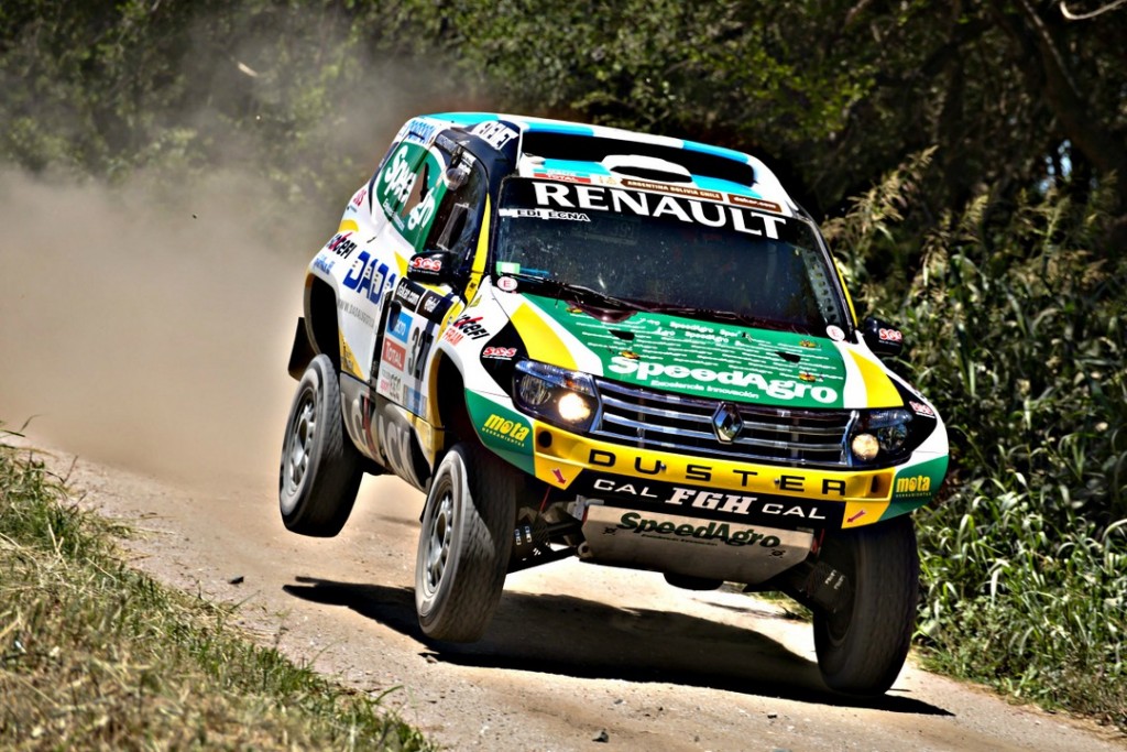 Entrevista exclusiva con Emiliano Spataro, piloto del Renault Duster Team