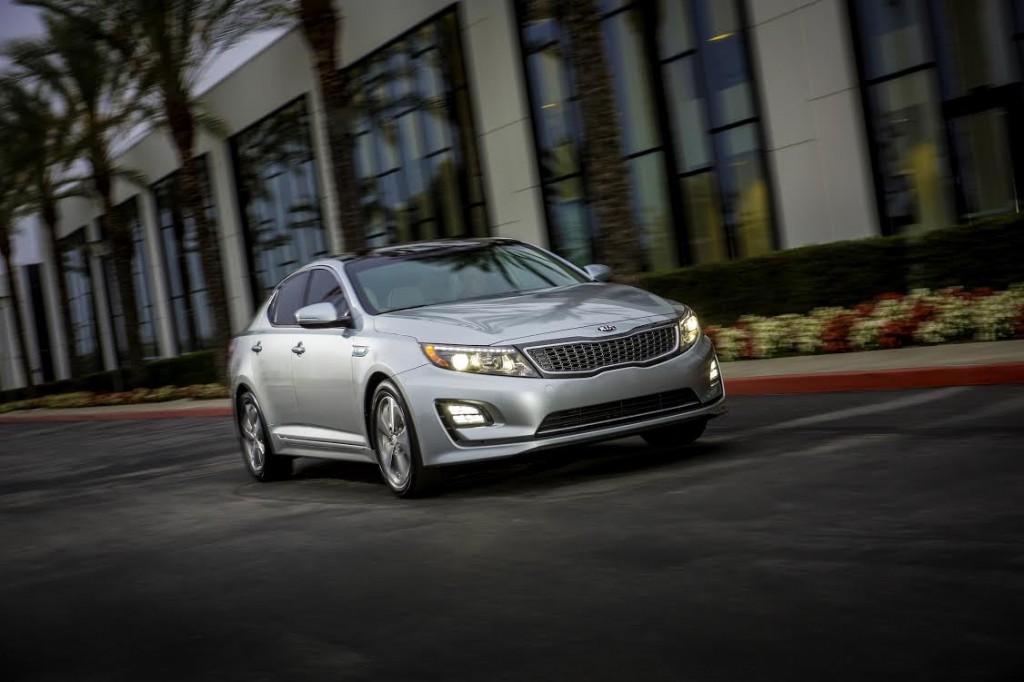 Kia Optima Híbrido se renueva para el 2014