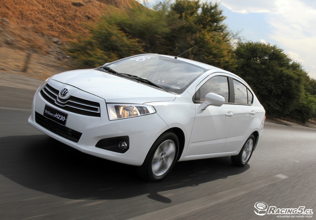 Lanzamiento de Brilliance H230, el sedán de entrada de la marca china