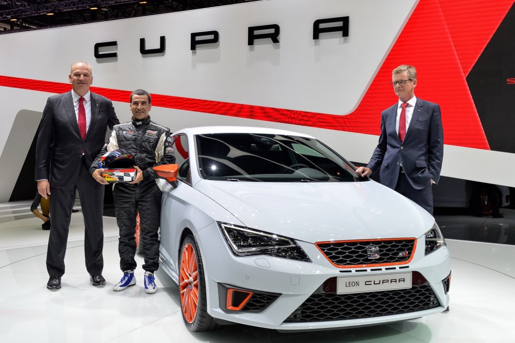 Todos contra el Megane RS, Seat Leon Cupra es el tracción delantera más rápido del Green Hell y Honda alista un brutal Civic Type R