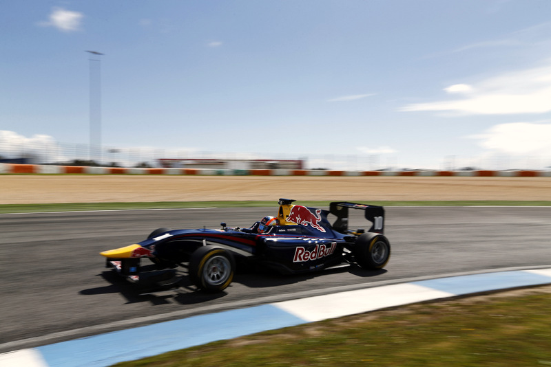 La GP3 Series tuvo dos días de pruebas en Estoril