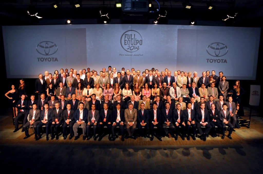 Toyota celebra con importantes ejecutivos, convención de concesionarios en el pais