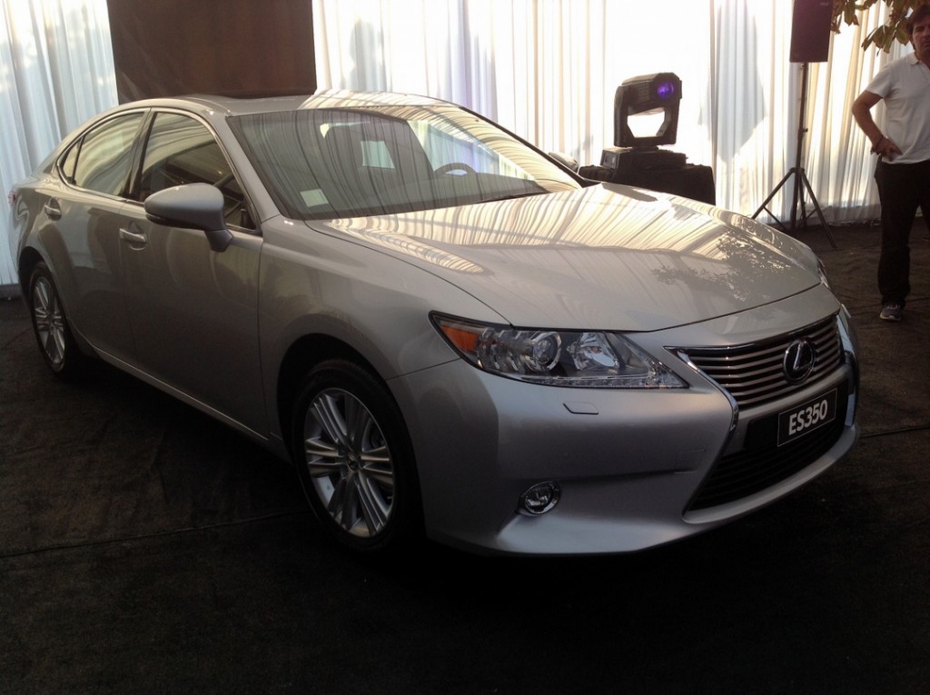 Lexus presenta en Chile el sedán ES350: Elegancia y sobriedad a toda prueba
