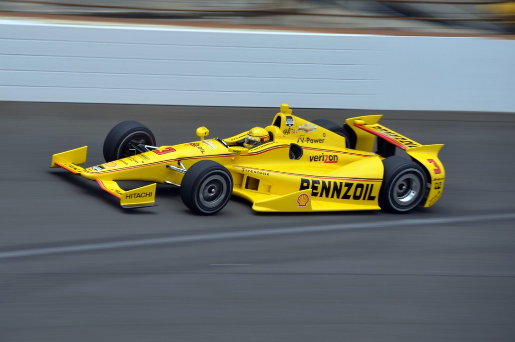 Helio Castroneves llevará colores del recuerdo en su auto para las 500 Millas de Indianapolis
