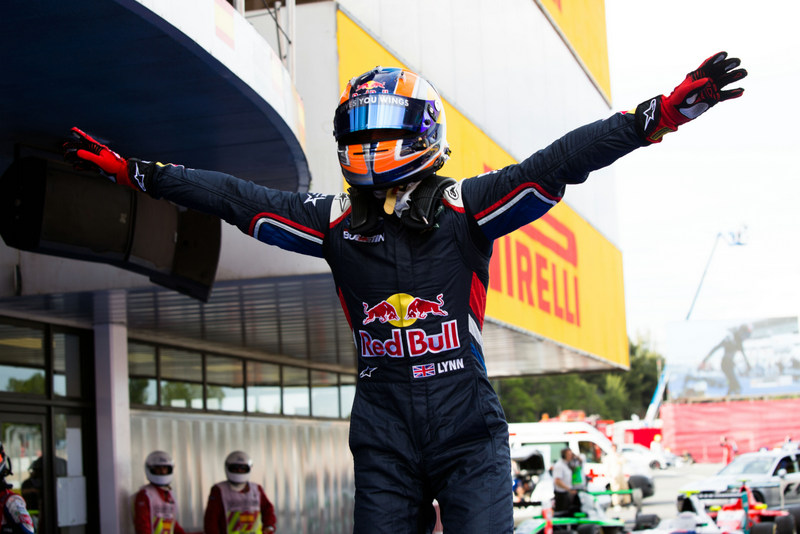 Alex Lynn debutó con un triunfo en la GP3 Series