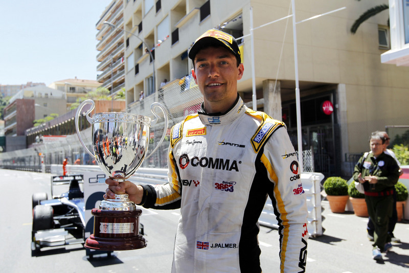 Jolyon Palmer triunfó en las calles de Mónaco en la tercera ronda de la GP2 Series