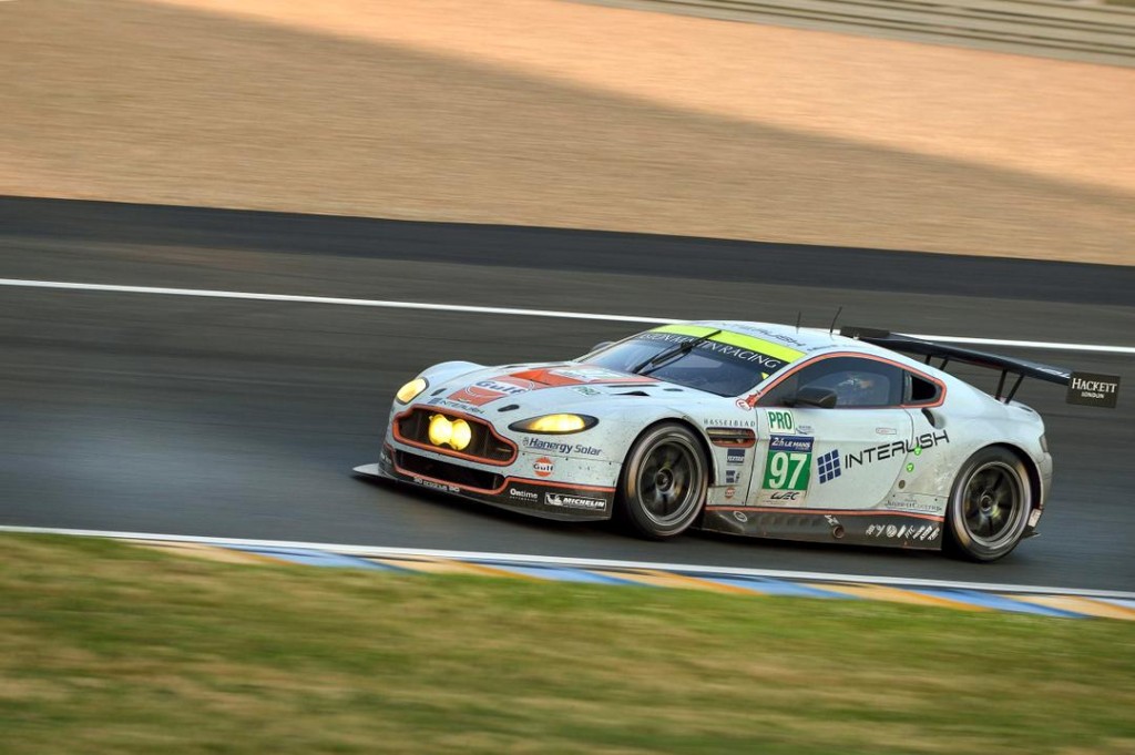 Aston Martin correrá con paneles solares en sus autos del WEC