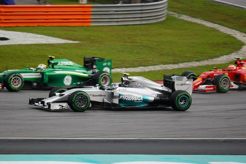 La Fórmula 1 podría implementar relargadas desde cero en 2015