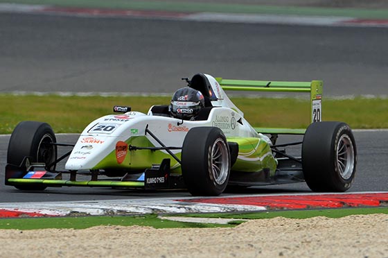 Tras complicada carrera hoy en Imola Jorge Bas rescata un tercer lugar en la Fórmula Abarth