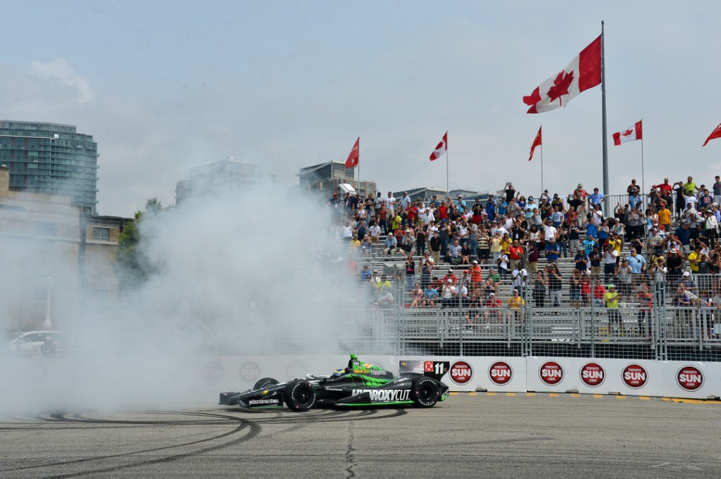 IndyCar, Sebastien Bourdais y Mike Conway ganaron en Toronto