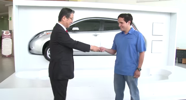 Así se entregó el primer Nissan Leaf en México