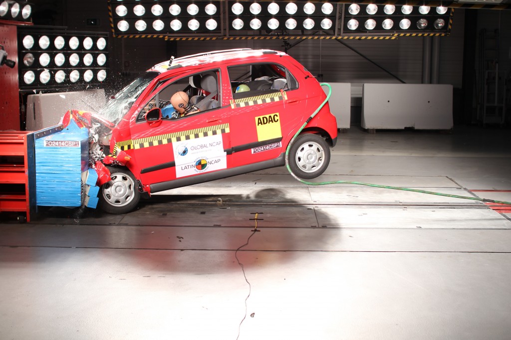 Chevrolet Spark básico obtiene cero estrellas en la Latin NCAP, Chevrolet responde a críticas