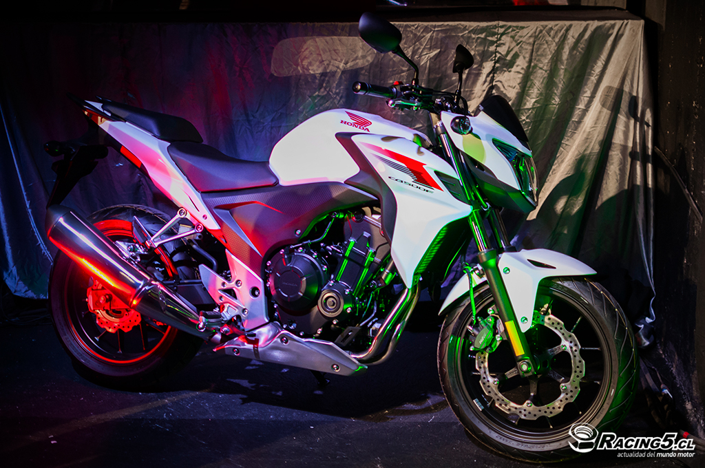 Honda por partida doble, estuvimos en el lanzamiento de la Shadow Phantom y de la CB500F