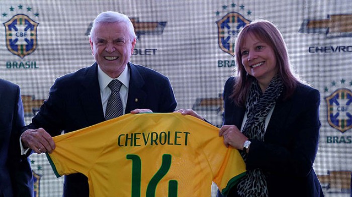 La Selección de Fútbol brasileña vestirá con corbatín, Chevrolet será su nuevo auspiciador