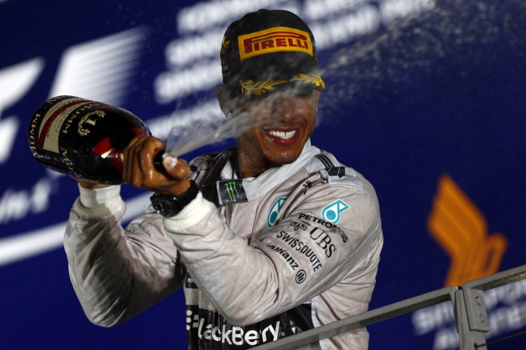 [Cápsula Motor] Hamilton toma el control