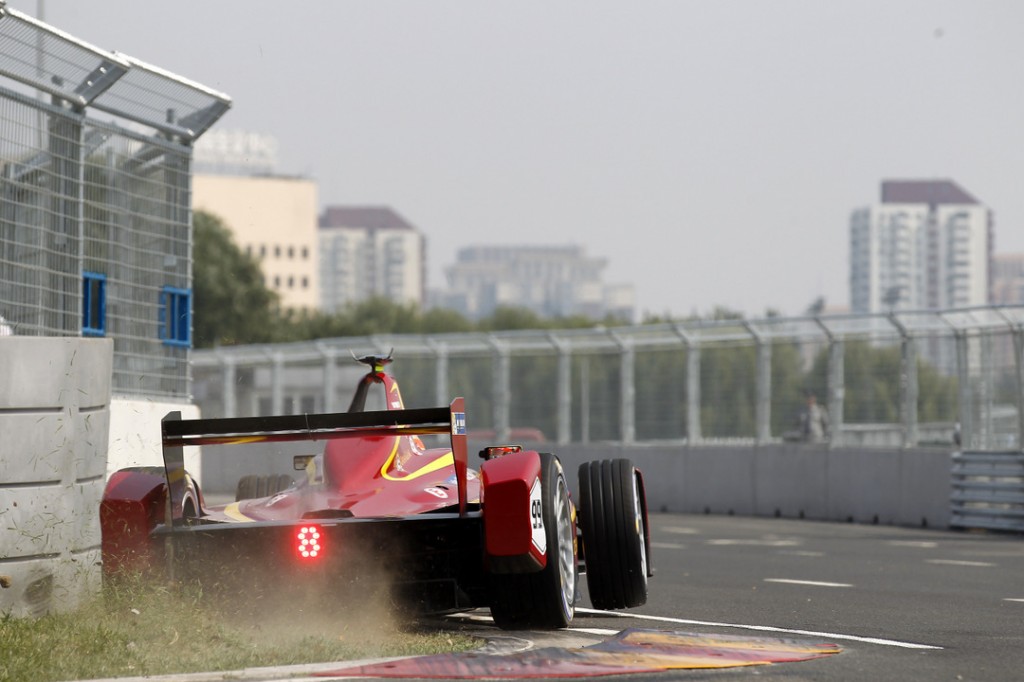[Video] Lo mejor del primer ePrix de la Fórmula E en Beijing