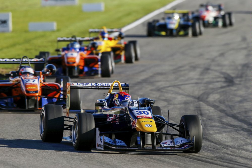 [Video] Lo más destacado de la temporada 2014 de la Fórmula 3 europea