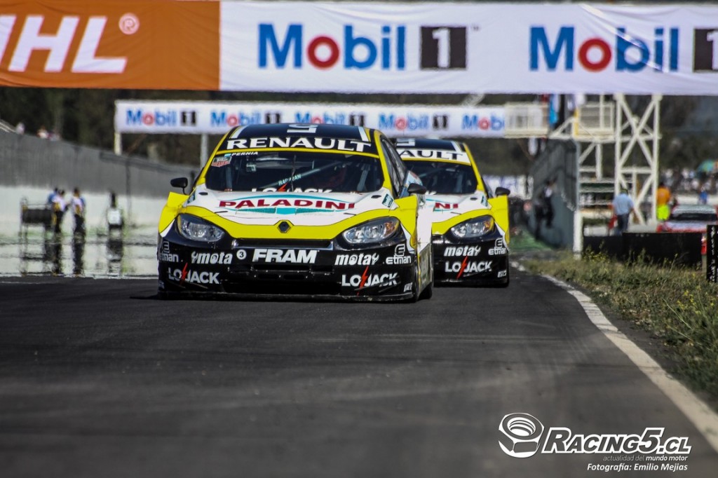 [Super TC2000] El equipo Renault LoJack peleó por la victoria en Codegua