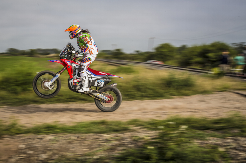 Histórico quinto puesto de Laia Sanz en el Dakar al completar la etapa maratón