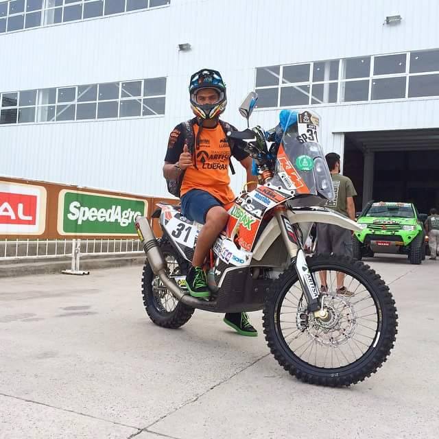Pablo Quintanilla supera las verificaciones y está listo para largar el Dakar 2015