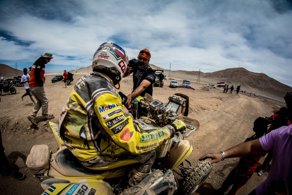 [Dakar 2015] Ignacio Casale abandonó la competencia a tres etapas del final