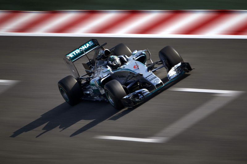 [Fórmula 1] Mercedes aplastó a sus rivales en Barcelona