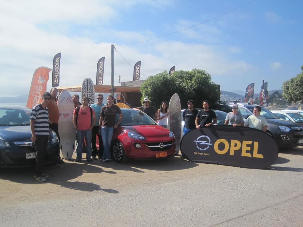 Opel celebró tres años en Chile junto a periodistas de la prensa automotriz