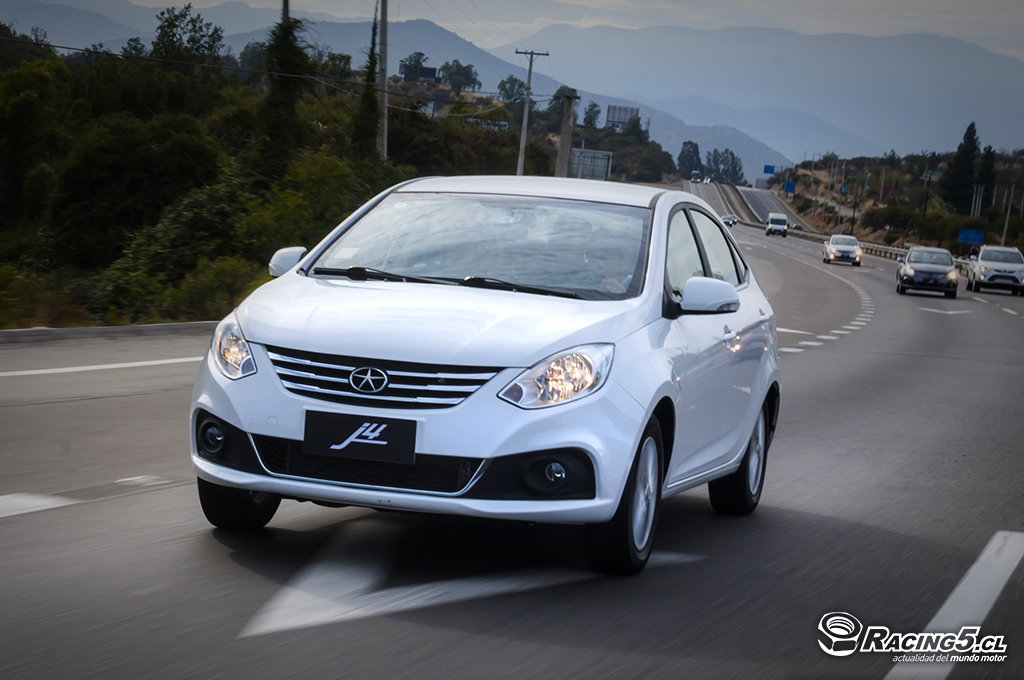 [Toma de Contacto] JAC J4 Luxury 1.5 VVT, espacio y equipamiento asegurados