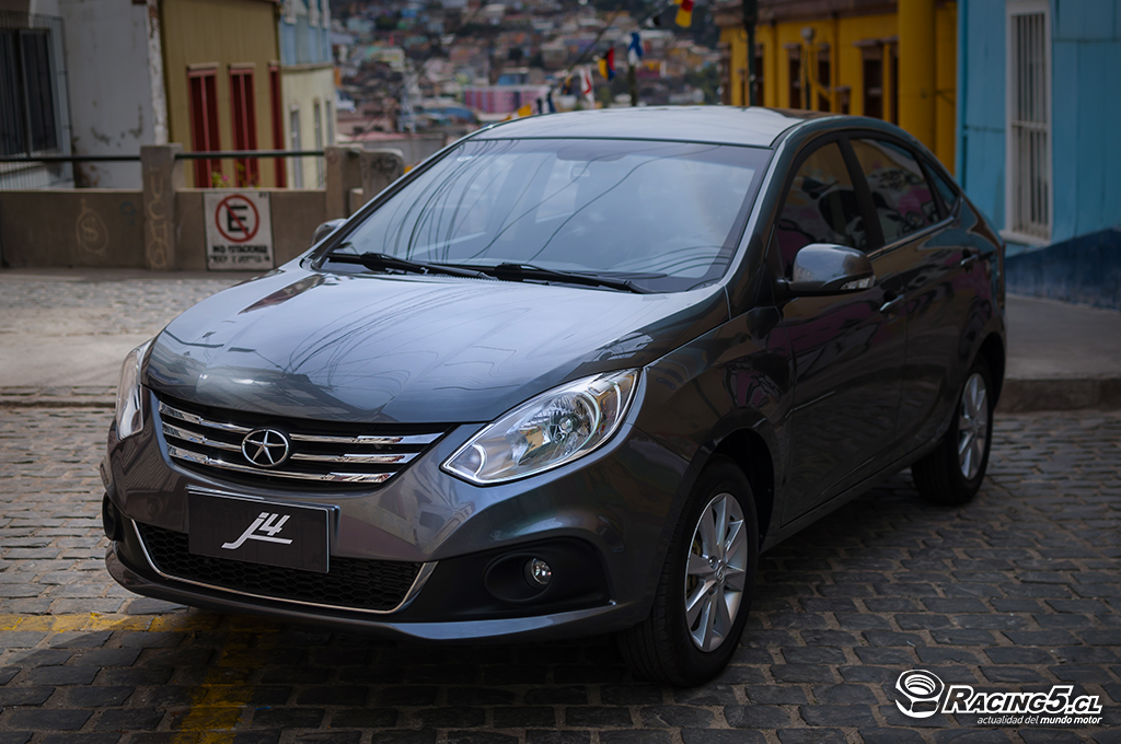 [Lanzamiento] JAC J4, la alternativa full
