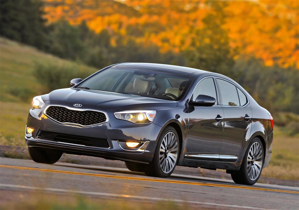 Kia Cadenza gana premio «Vehiculo Ideal 2015» de AutoPacific