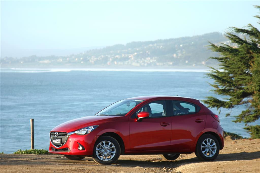 [Lanzamiento] Mazda2 2016, haciéndose esperar