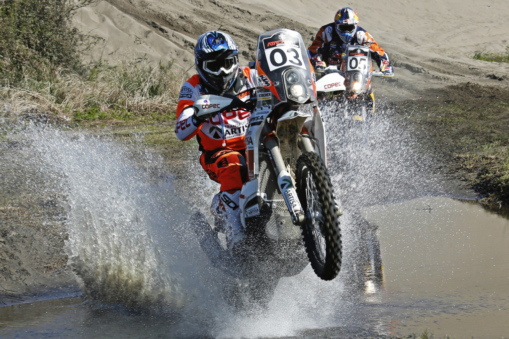 [Rally Cross Country] Pablo Quintanilla, Ignacio Casale y Hernán Garcés se adjudicaron la primera etapa del Atacama Rally