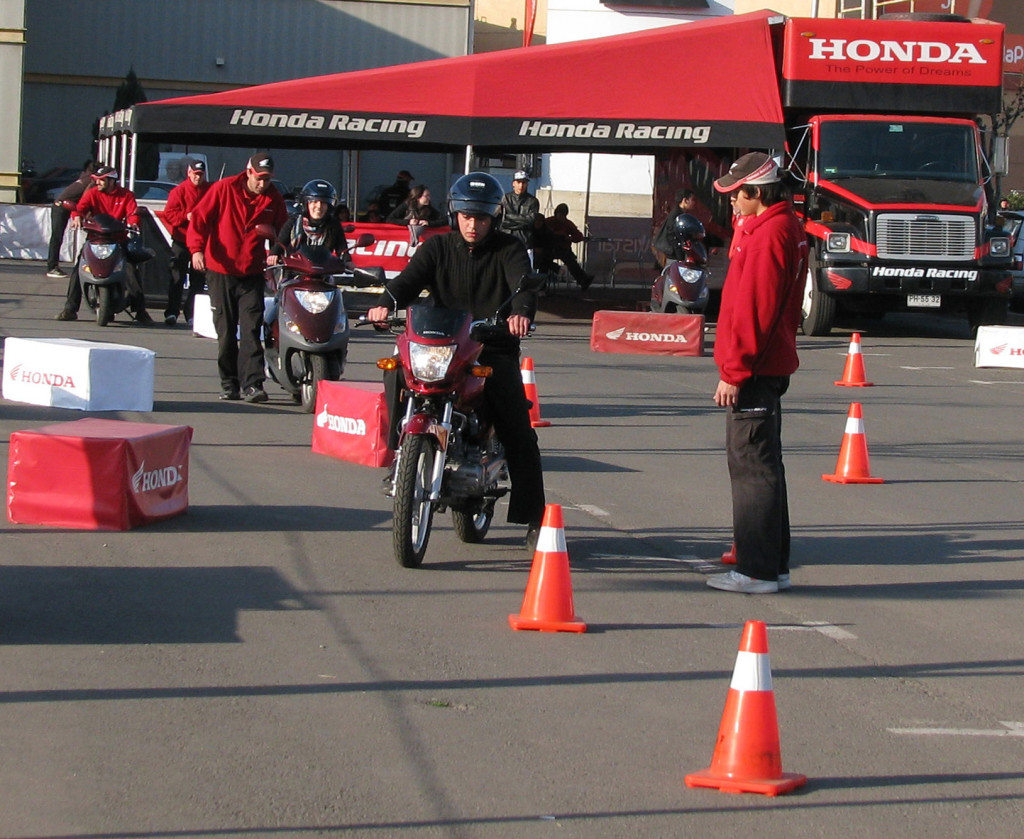 Honda Motos dictará curso de conducción este fin de semana