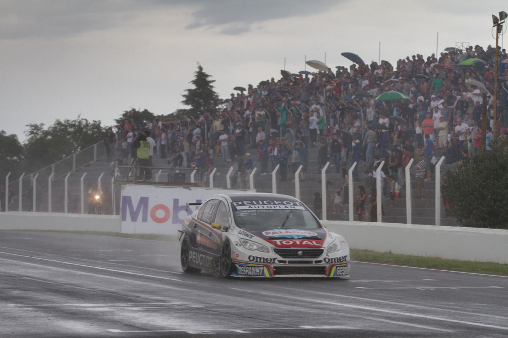 [STC2000] Yannantuani ganó en el agua de Alta Gracia