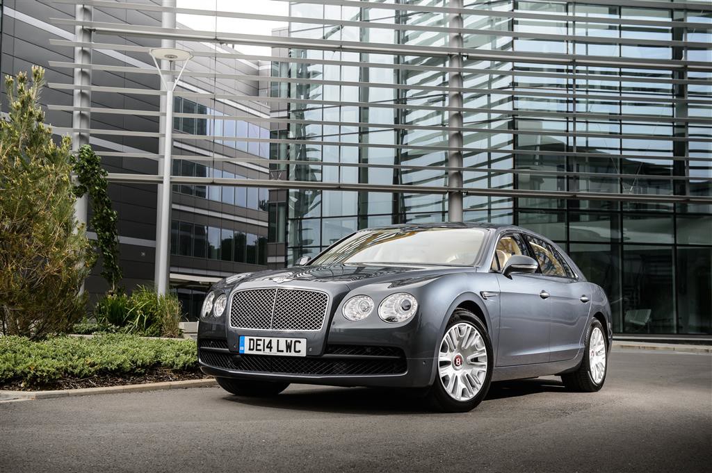 Bentley y Lamborghini serán invitados de honor en la segunda versión del Concurso de Elegancia Anglo Cars en Chile